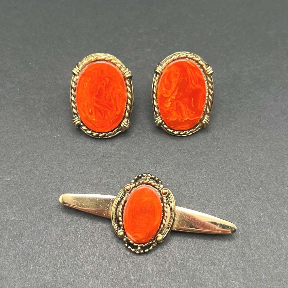 Vintage Clip On Earrings Brooch Set Gold Tone Orange Resin Revival Signed‎ Star
